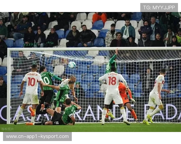 维蒂尼亚破门难救主，热那亚1-2不敌国际米兰