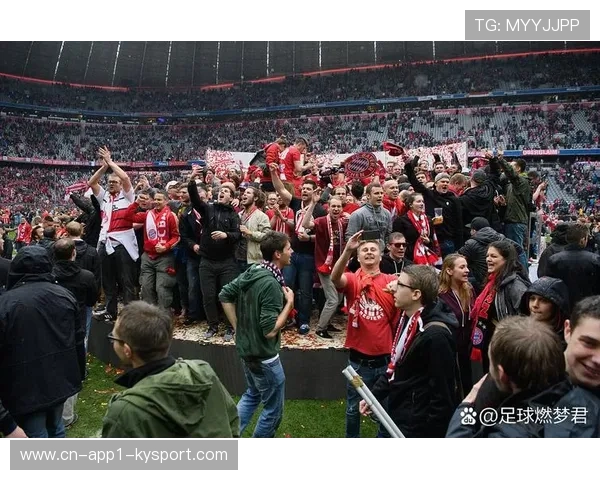 拜仁俱乐部走访球迷协会，传统互动延续社区纽带